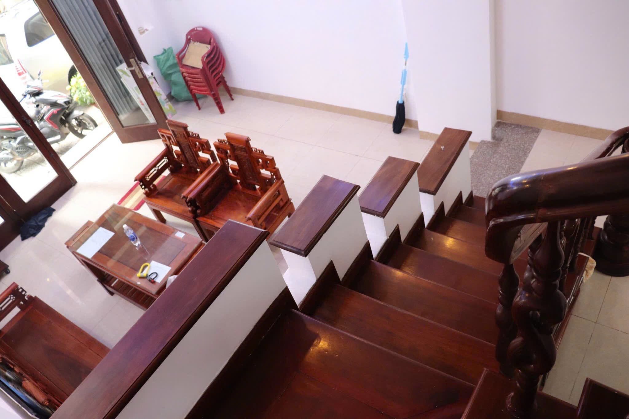 Nhà nguyên căn 3 tầng đường Lưu Quý Kỳ, quận Hải Châu, diện tích 60m2