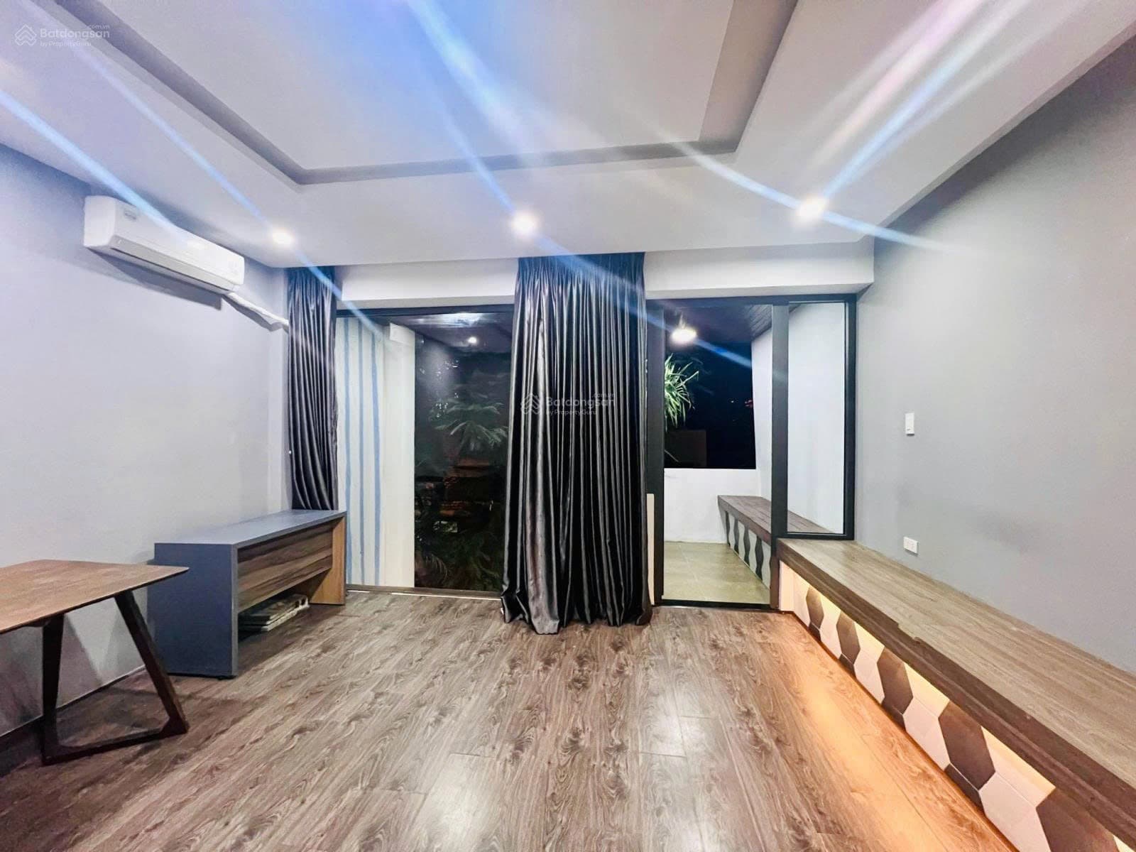 Nhà nguyên căn 5 tầng đường Hồ Huân Nghiệp, Ngũ Hành Sơn, diện tích 100m2, phù hợp để ở - Ảnh 9