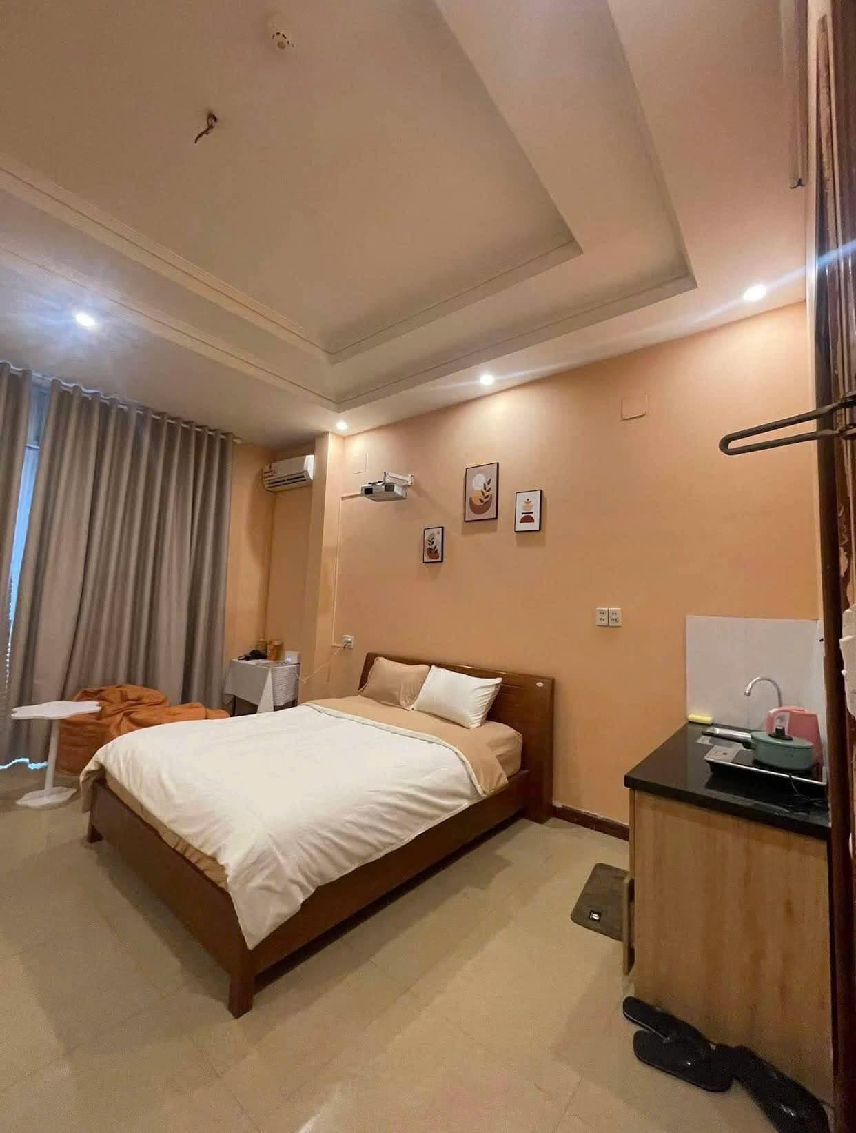 Nhà nguyên căn Trần Hưng Đạo 5 tầng có thang máy, diện tích 100m2 - Ảnh 2