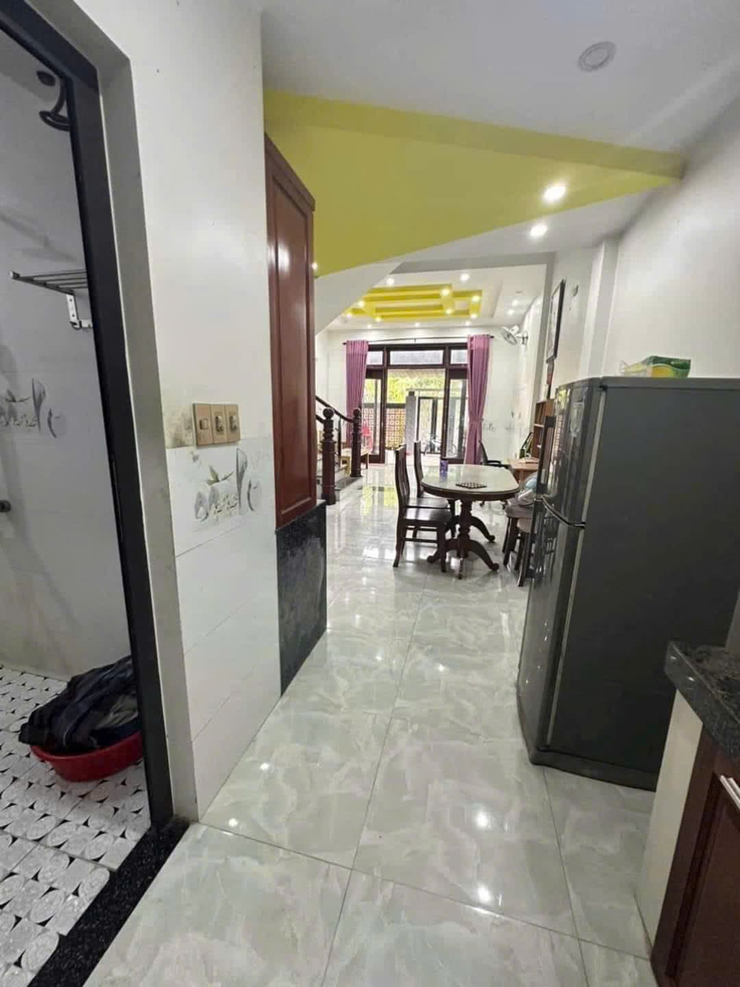 Nhà nguyên căn 3 tầng Đào Sư Tích 100m2, phù hợp làm văn phòng và ở gia đình - Ảnh 2