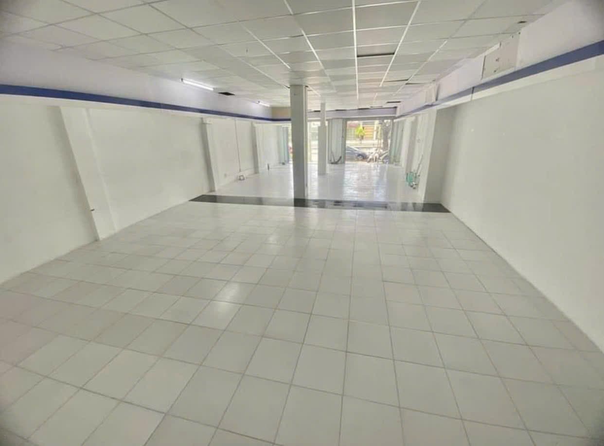Nhà cấp 4 diện tích 180m2 tại Ngô Quyền, phù hợp để ở hoặc kinh doanh