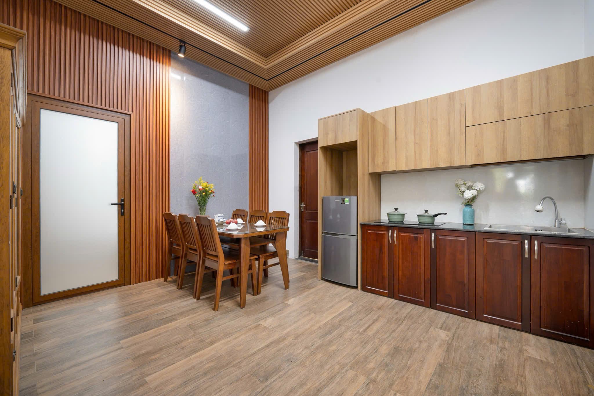 Nhà nguyên căn 5 phòng ngủ có hồ bơi tại Nước Mặn 6, Ngũ Hành Sơn, diện tích 260m2 - Ảnh 2