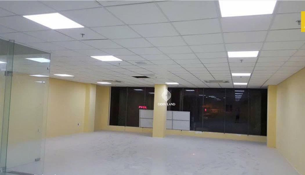 Tòa nhà 8 tầng có hầm 230m2 tại Ngô Quyền, phù hợp làm văn phòng hoặc kinh doanh