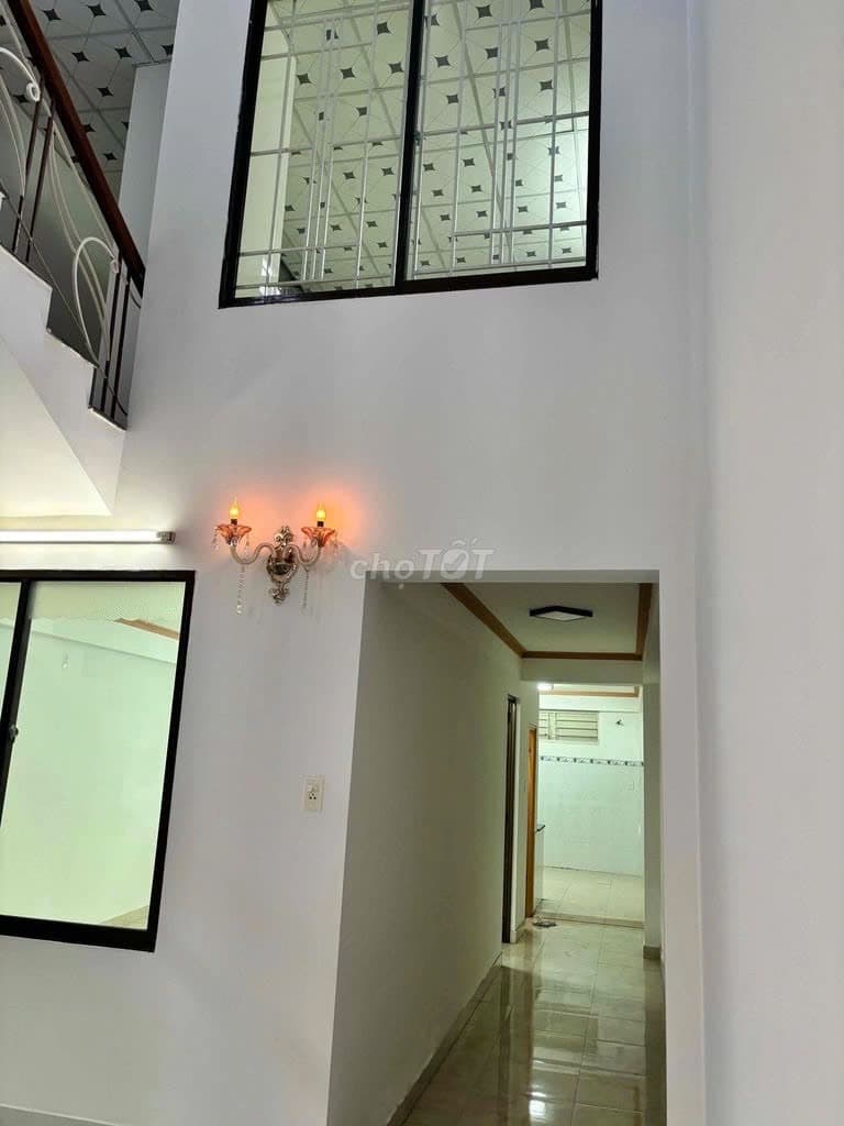 Nhà nguyên căn 2 tầng đường Lê Đình Lý, quận Hải Châu, 105m2, 4 phòng ngủ - Ảnh 3