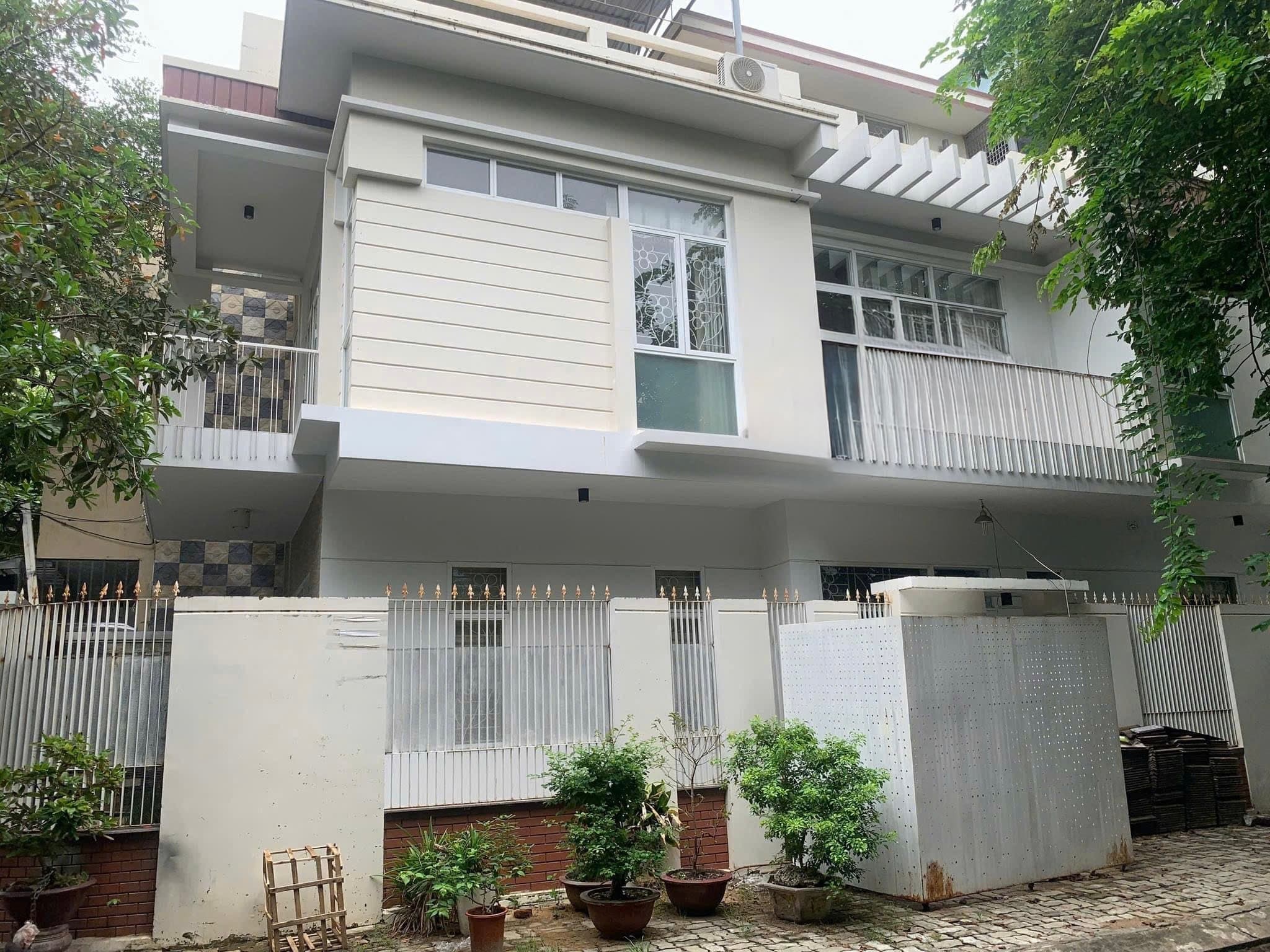 Nhà nguyên căn 3 tầng đường Ngô Thị Liễu, diện tích 110m2, phù hợp kinh doanh vp, cty