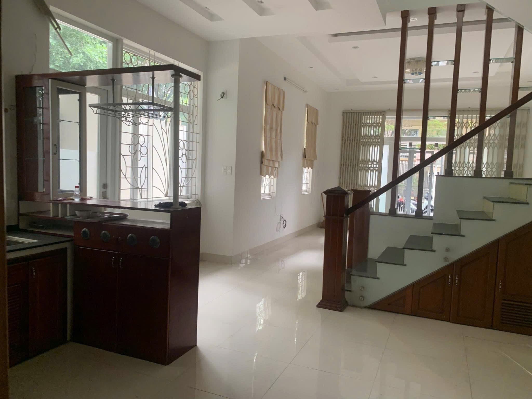 Nhà nguyên căn 3 tầng đường Ngô Thị Liễu, diện tích 110m2, phù hợp kinh doanh vp, cty - Ảnh 3