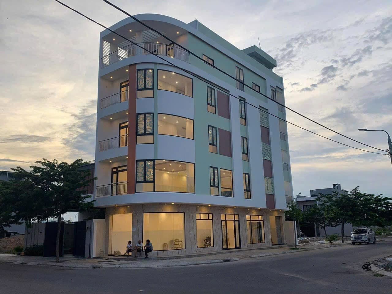 Cho thuê toà nhà 5 tầng góc Trương Xuân Nam - Từ Giấy, diện tích 130m2, phù hợp văn phòng