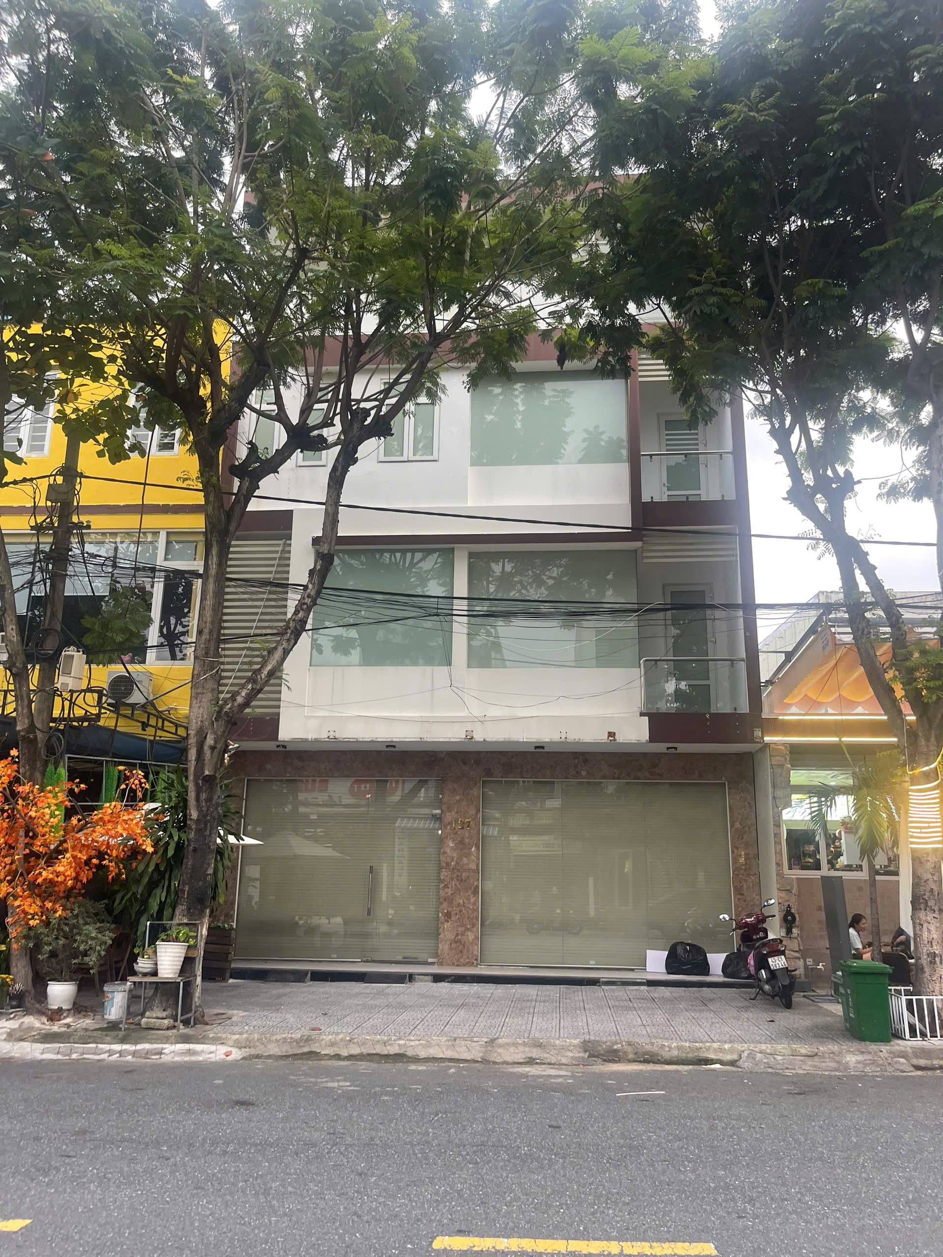Nhà nguyên căn Đỗ Bá 3 tầng ngang 10m
