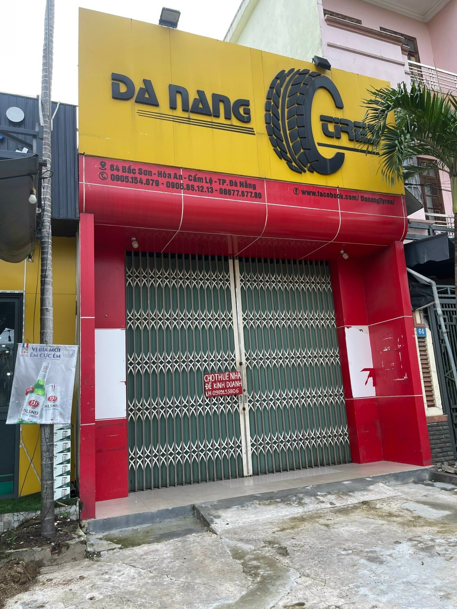 Mặt bằng Bắc Sơn ngay bến xe cấp 4 trống suốt 5x20m có phòng ngủ nhỏ và toilet, phù hợp kinh doanh