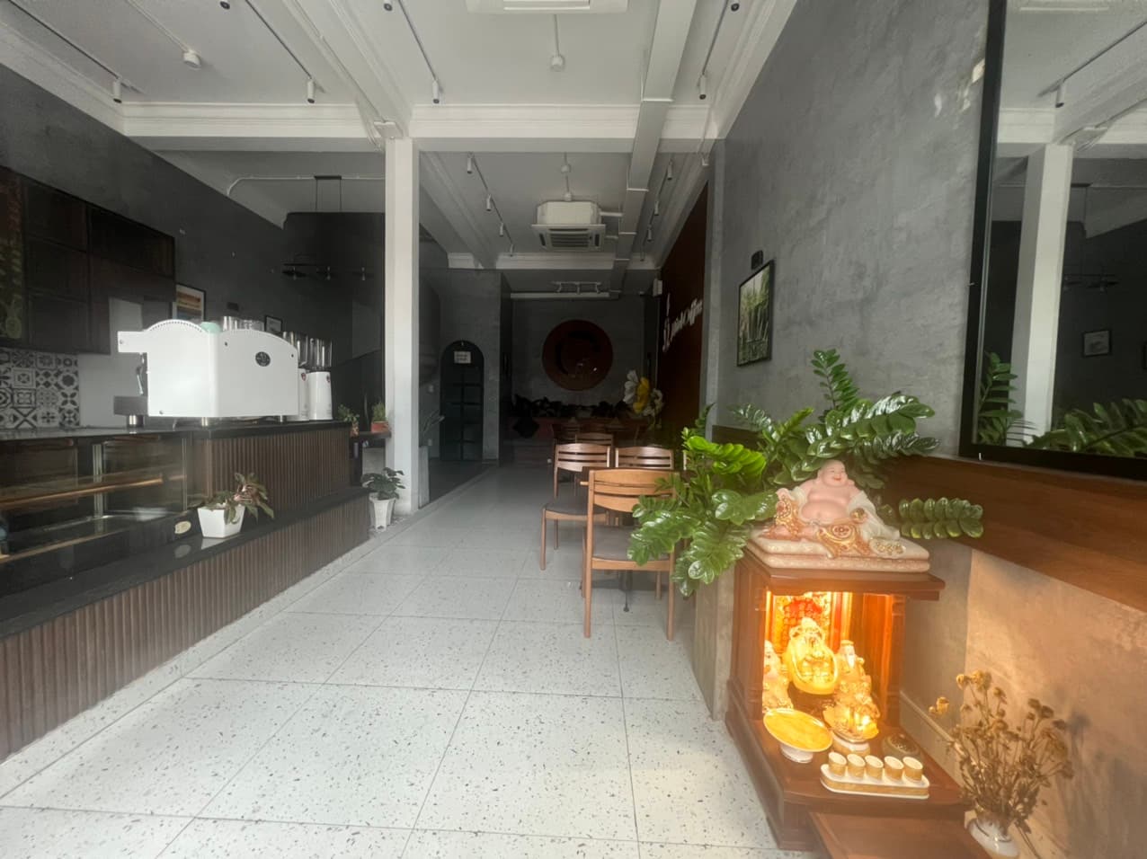 Nhà 2 tầng diện tích 70m2 nở hậu tại Lê Duẩn, phù hợp để ở hoặc kinh doanh - Ảnh 2