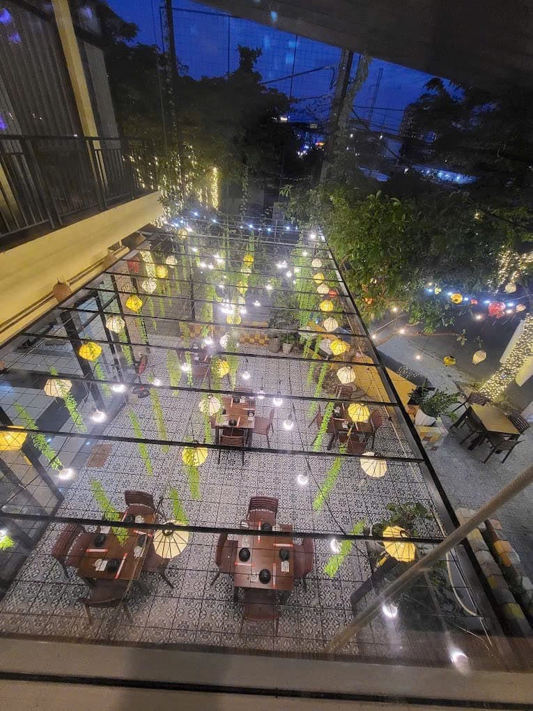 Cho Thuê góc 2 mặt tiền đường Chính Hữu, diện tích 380m2, phù hợp kinh doanh ăn uống - Ảnh 3