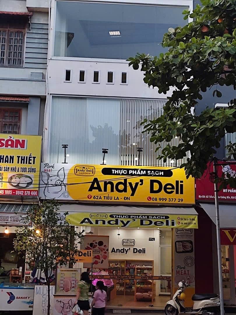 Nhà nguyên căn Tiểu La 3 tầng 