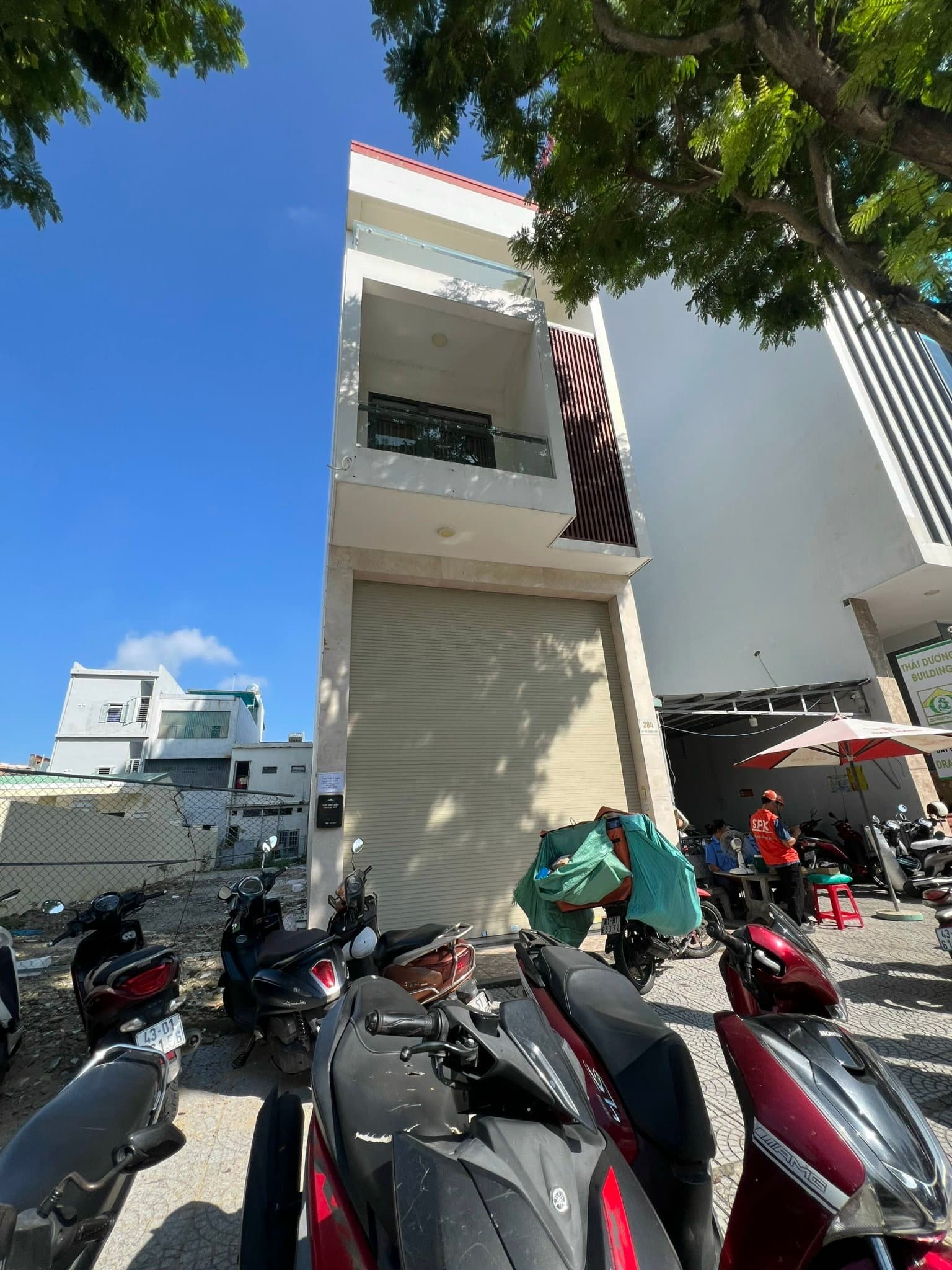 Nhà nguyên căn 5x30m có thang máy tại Xô Viết Nghệ Tĩnh, phù hợp văn phòng và kinh doanh