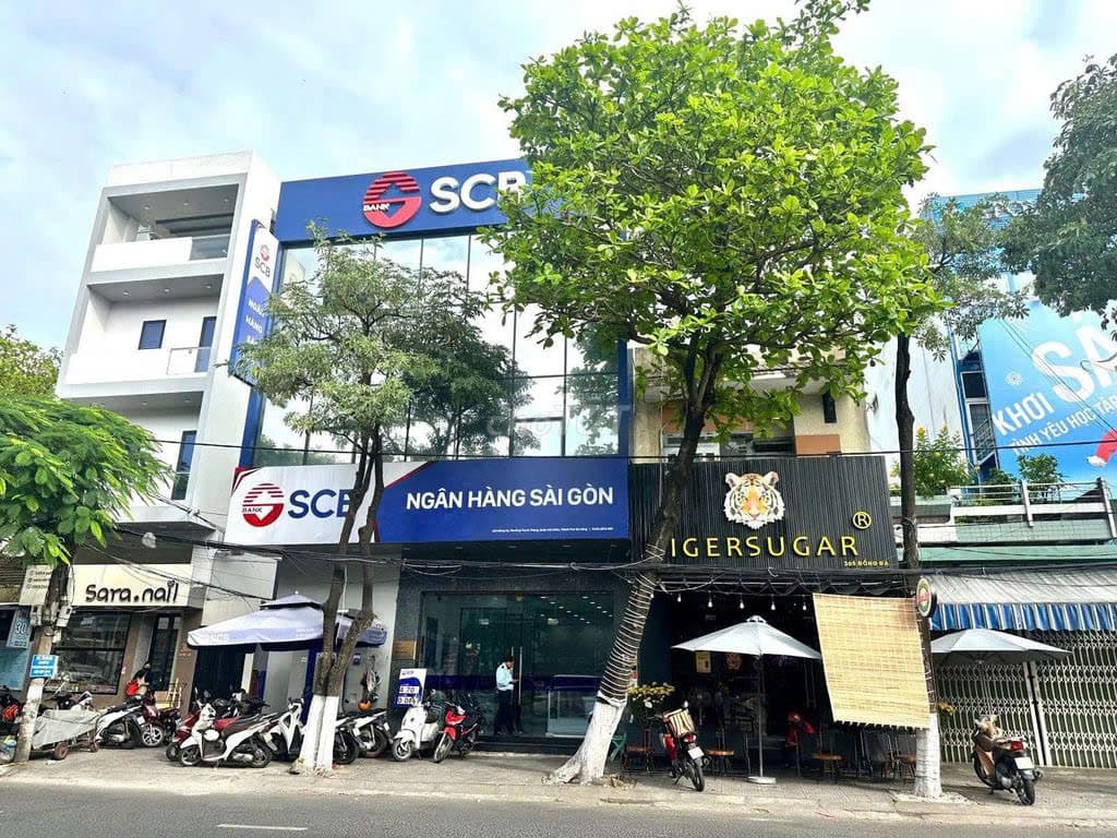 Nhà nguyên căn 3 tầng mặt tiền rộng 8.5m tại Đống Đa, phù hợp kinh doanh và nhà hàng