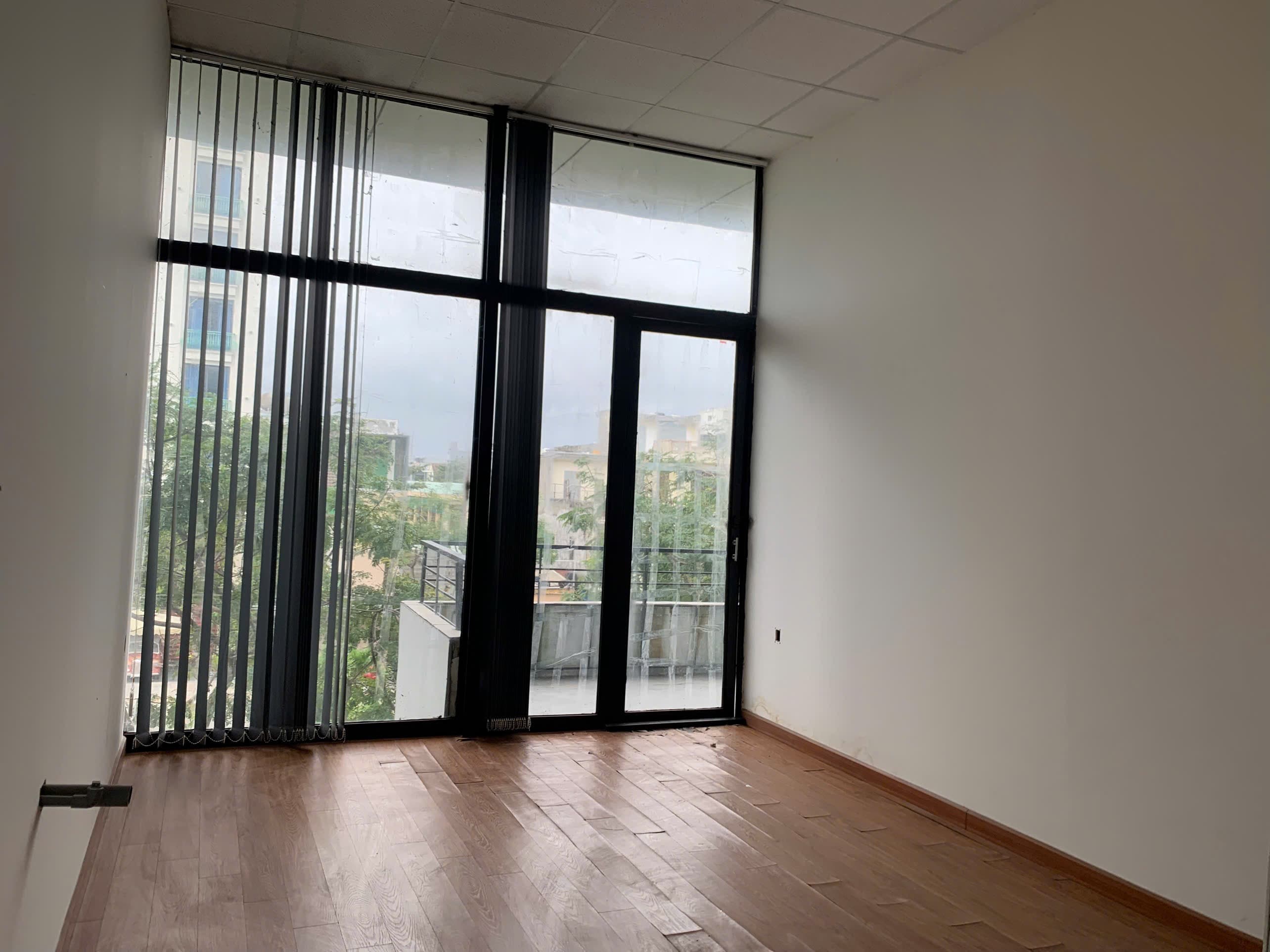 VĂN PHÒNG 180M2 ĐƯỜNG HỒ XUÂN HƯƠNG, FREE 1 THÁNG SETUP  - Ảnh 6
