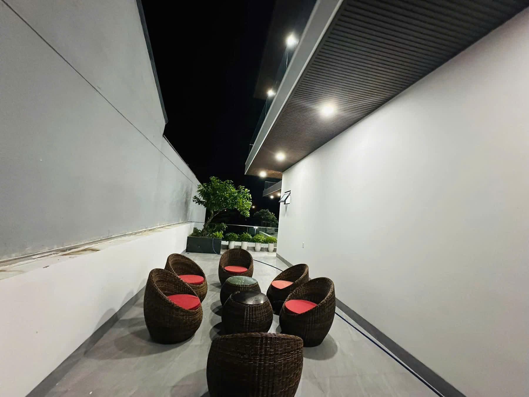 Biệt thự 3 tầng 650m2 đường Nguyễn Đình Thi view sông Hàn, phù hợp kinh doanh và spa - Ảnh 10