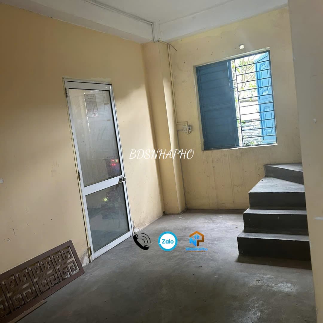 Mặt bằng kinh doanh 171m² tại Nguyễn Văn Tạo kho cũ chứa hàng, Showroom - Ảnh 2