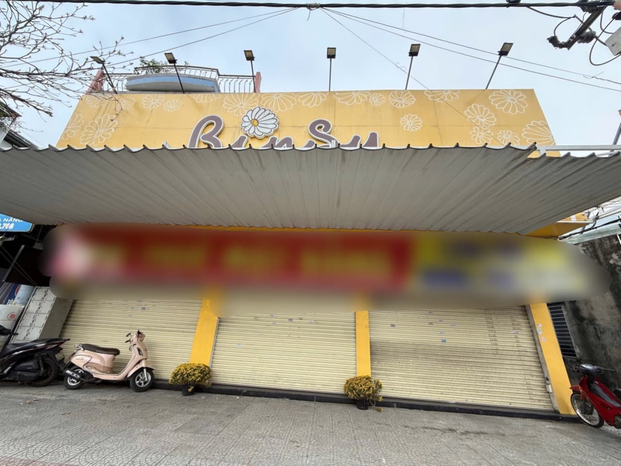 NGUYÊN CĂN TÔN ĐỨC THẮNG NGANG 12M - GỒM NHÀ 2 TẦNG VÀ NHÀ CẤP 4 