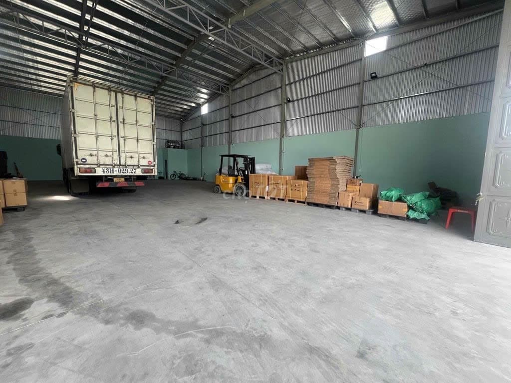 Kho lô góc 2 mặt tiền Bùi Hiển - Hoà An 25, diện tích 450m2, phù hợp kho chứa hàng