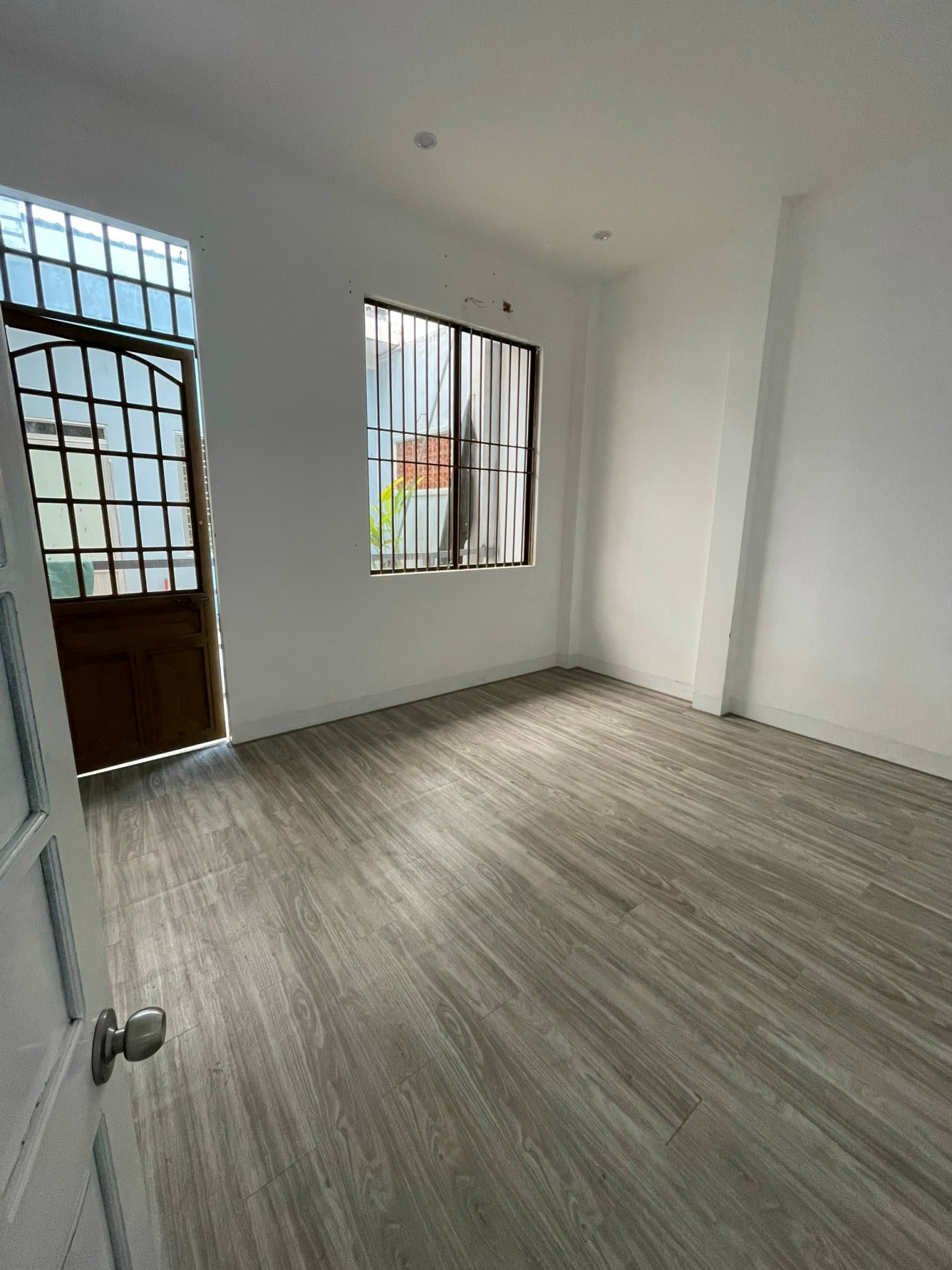 Nhà nguyên căn 3 tầng diện tích 130m2, phù hợp làm văn phòng hoặc kinh doanh Nguyễn Tri Phương ngay ngã 4 Nguyễn Văn Linh - Ảnh 7