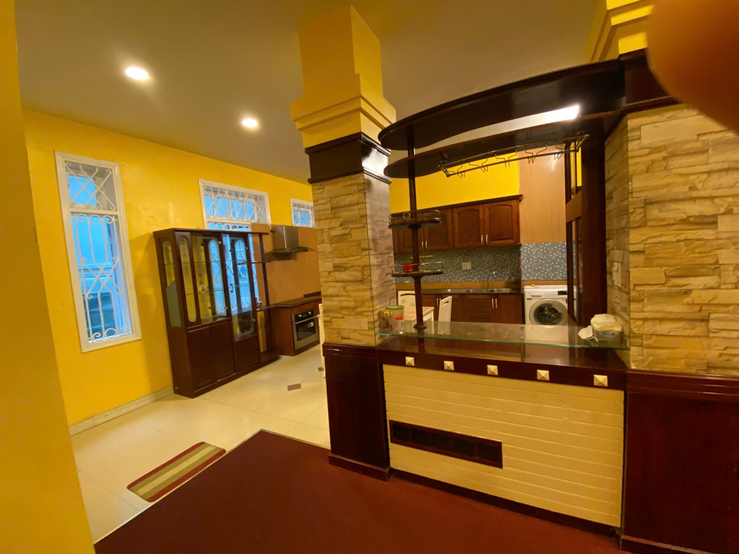 Biệt thự NGUYỄN SƠN 3 tầng diện tích 200m² trống suốt phù hợp kinh doanh - Ảnh 6