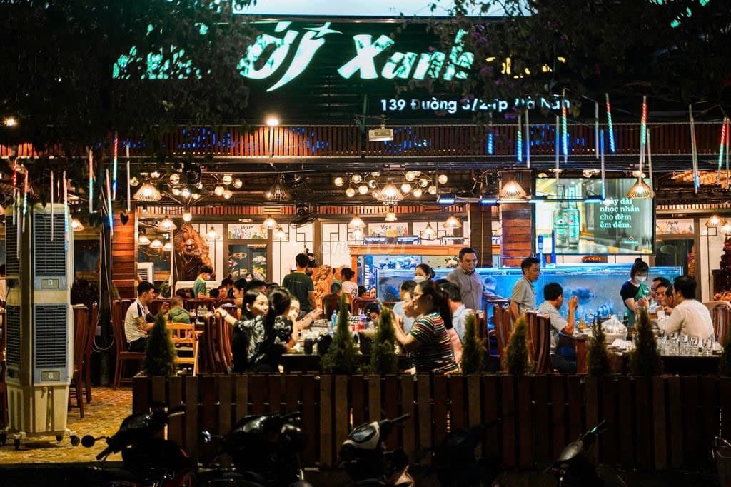 Mặt bằng kinh doanh 900m² ba mặt tiền đường 3 Tháng 2, gần biển Đà Nẵng