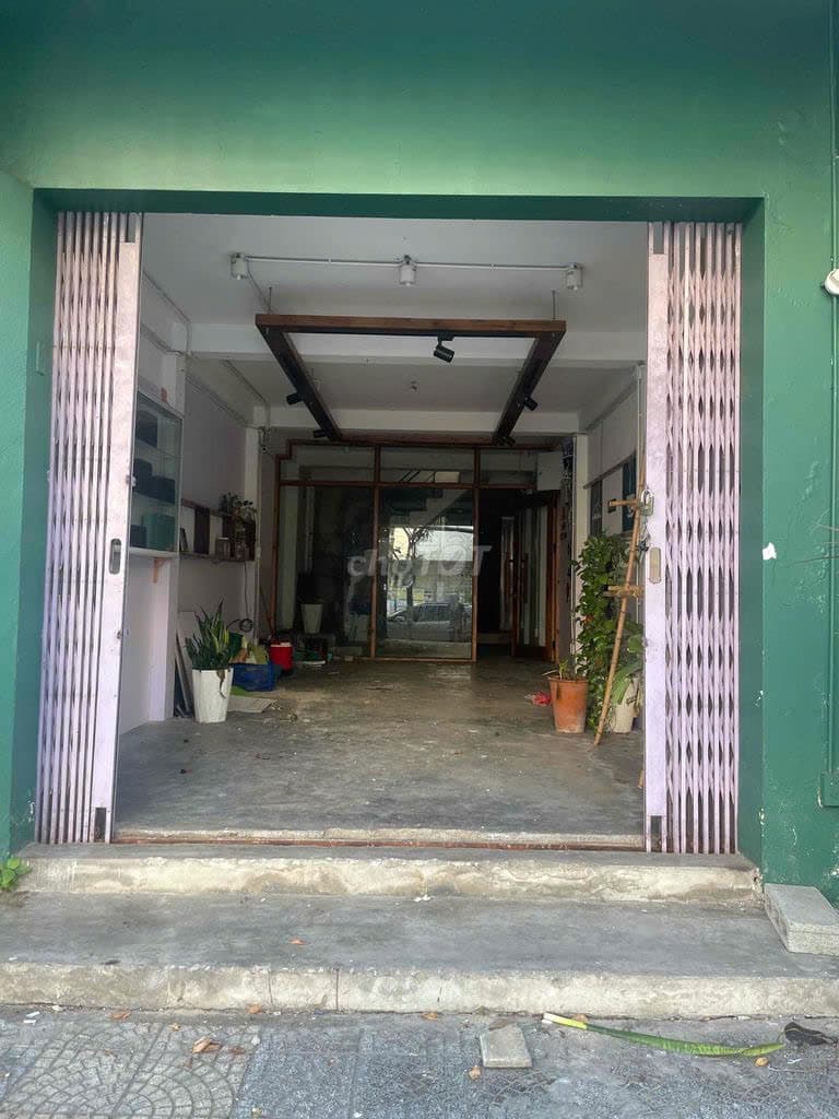 Nhà nguyên căn 3 tầng trung tâm, diện tích 80m2, phù hợp kinh doanh cà phê và văn phòng - Ảnh 2