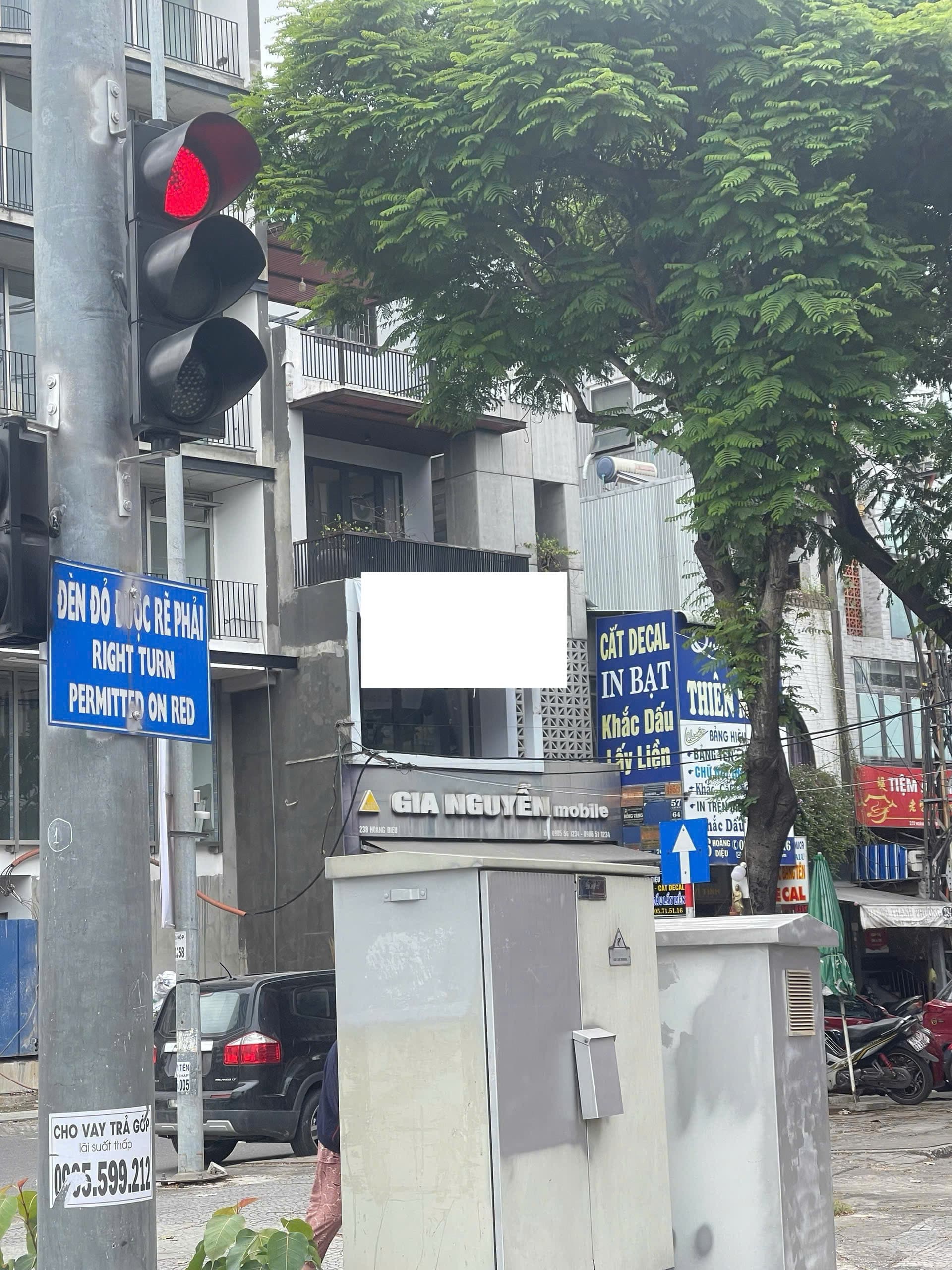 Nhà 4 tầng  kinh doanh tại Hoàng Diệu