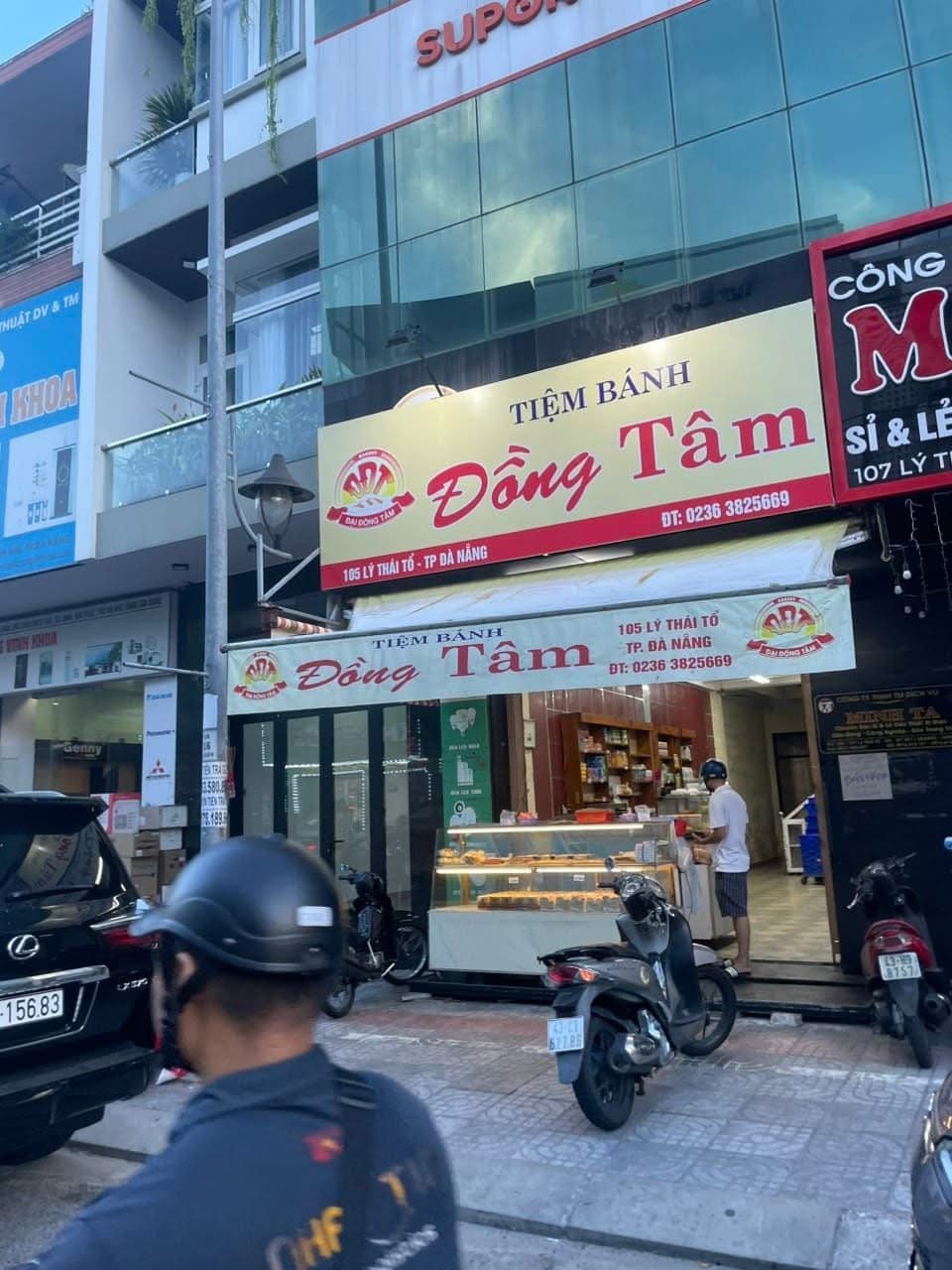 Nhà nguyên căn 3 tầng tại Lý Thái Tổ, 2 lô ngang 9m diện tích 216m², phù hợp ở và kinh doanh