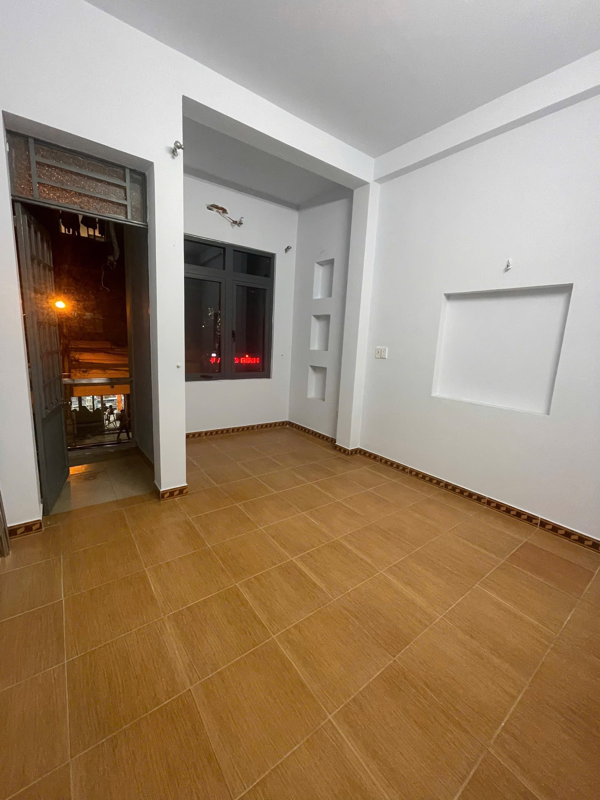 NGUYÊN CĂN 3 TẦNG ĐƯỜNG ÔNG ÍCH KHIÊM, 40M2 X 3.5 TẦNG  - Ảnh 8