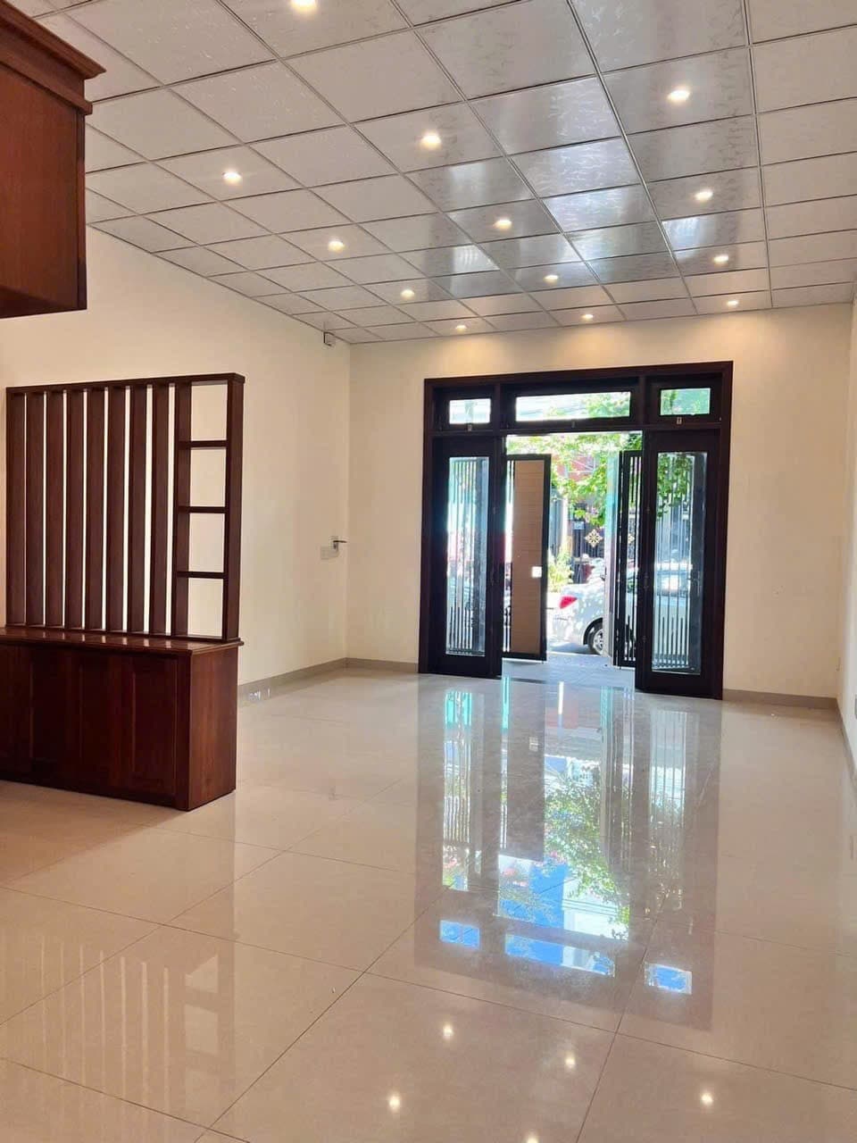 NGUYÊN CĂN CẤP 4 BÙI KỶ - 2 PHÒNG NGỦ 