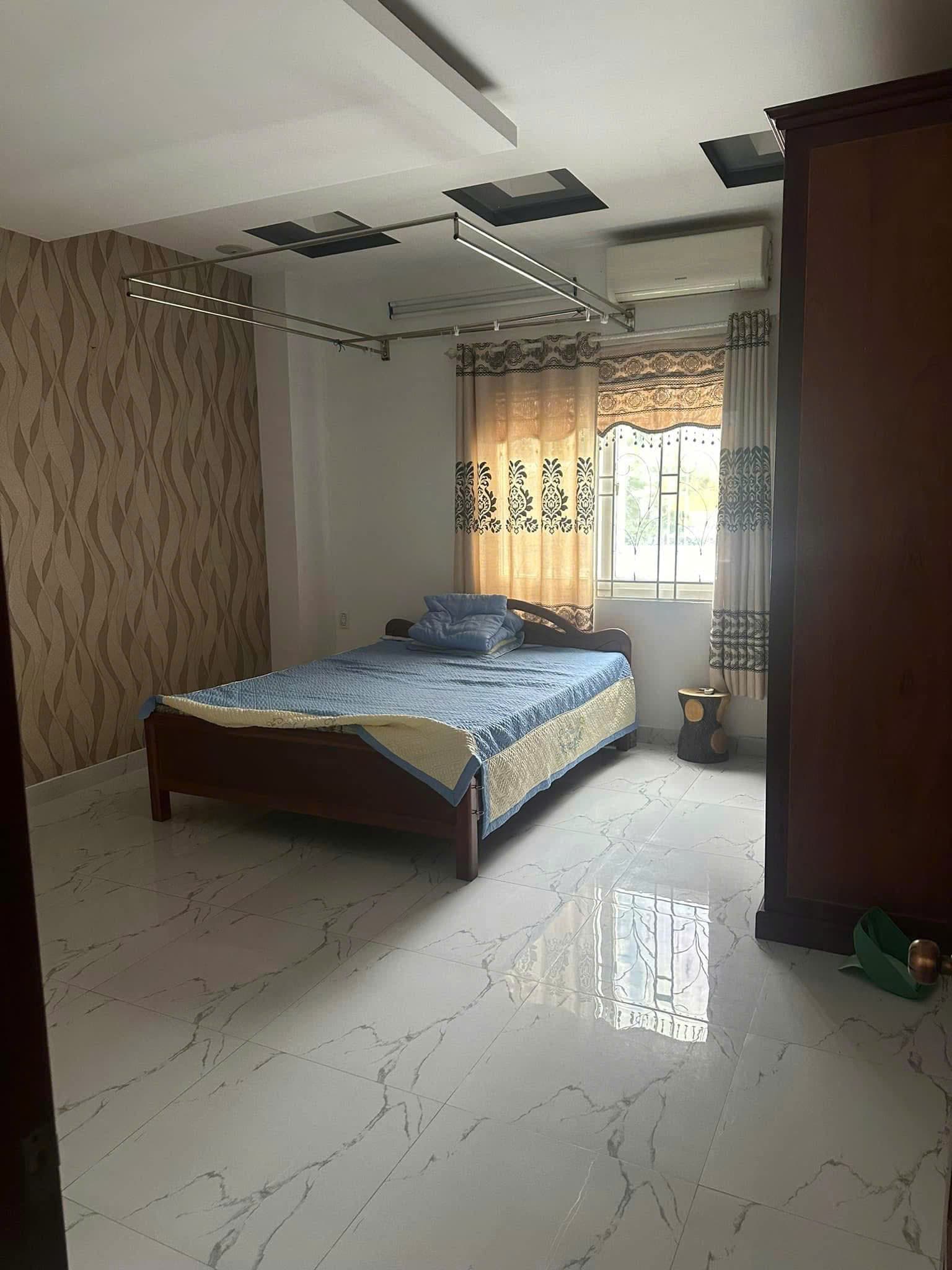 Nhà nguyên căn 3 tầng phù hợp kinh doanh  - Ảnh 2