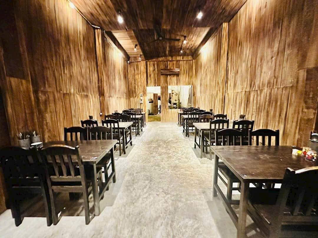 Mặt bằng trống suốt 2 tầng rưỡi tại Quang Trung, phù hợp kinh doanh ăn uống