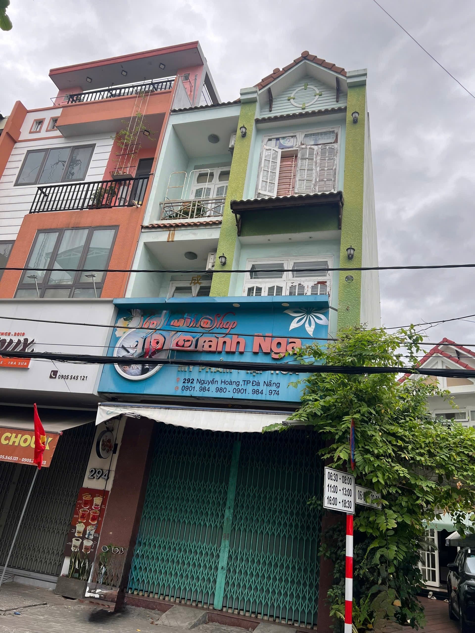 Nhà nguyên căn 3 tầng Nguyễn Hoàng diện tích 70m2 phù hợp kinh doanh shop, phụ kiện