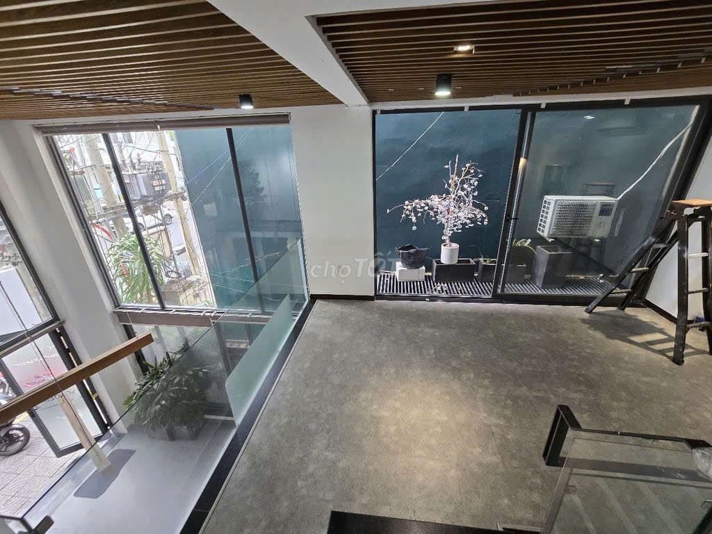 Nhà nguyên căn Lý Thường Kiệt 4 tầng, diện tích 130m2, phù hợp kinh doanh văn phòng và dịch vụ - Ảnh 3