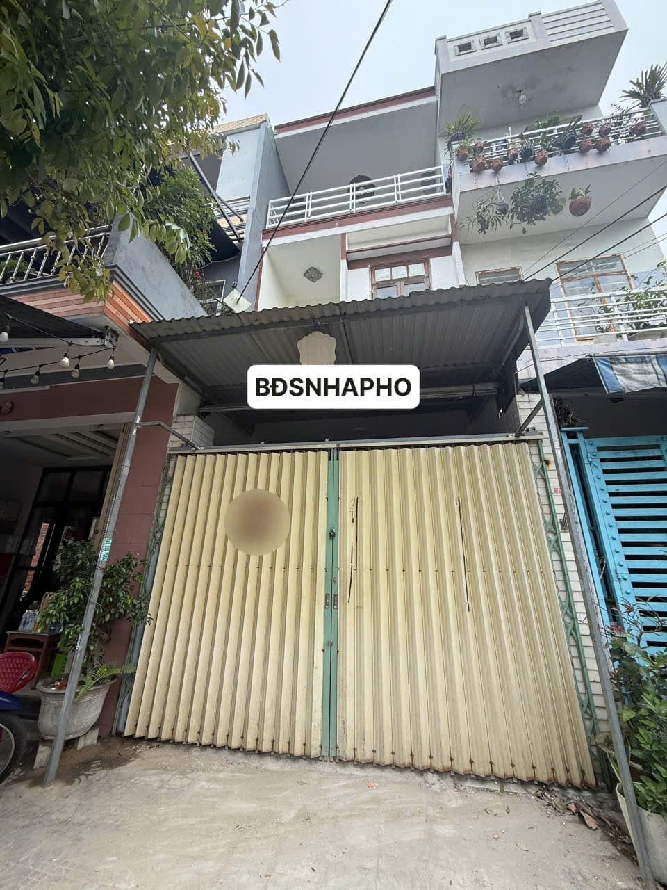 Nhà nguyên căn Phạm Cự Lượng, 3 tầng diện tích 81m2, phù hợp để ở