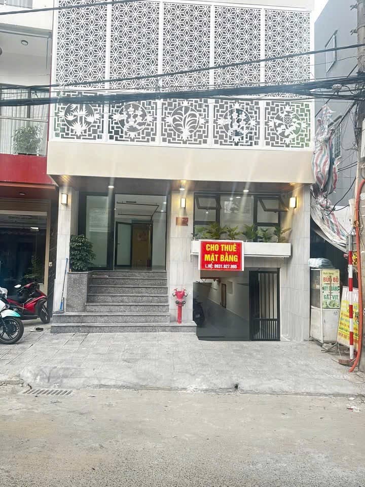 Mặt bằng tầng 1 riêng biệt diện tích 45m2 tại Phạm Nhữ Tăng, phù hợp kinh doanh