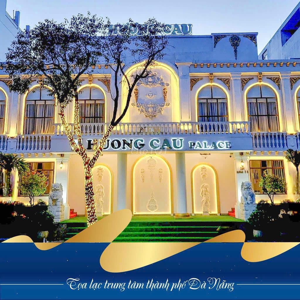 Mặt bằng kinh doanh 2 tầng đường 2/9, trung tâm Đà Nẵng, diện tích 625m2
