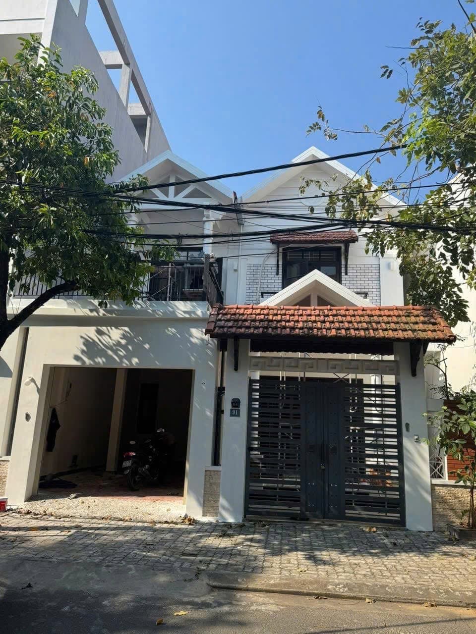 Nhà nguyên căn 2 tầng Tạ Mỹ Duật, diện tích 175m2, phù hợp gia đình và spa