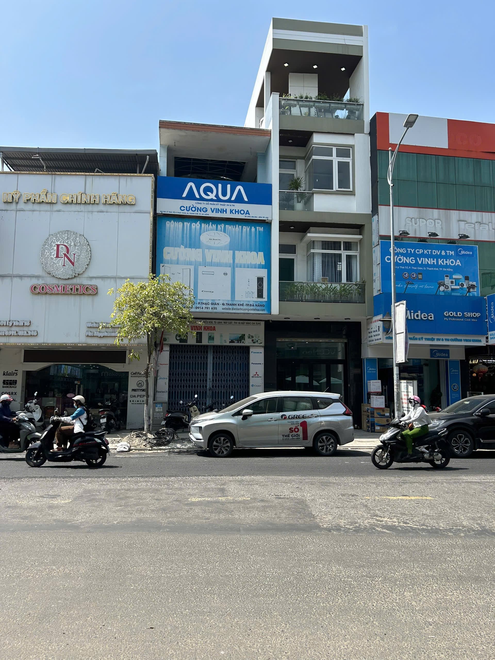 Nhà nguyên căn 3 tầng tại Lý Thái Tổ, diện tích 127m2, 4 phòng ngủ