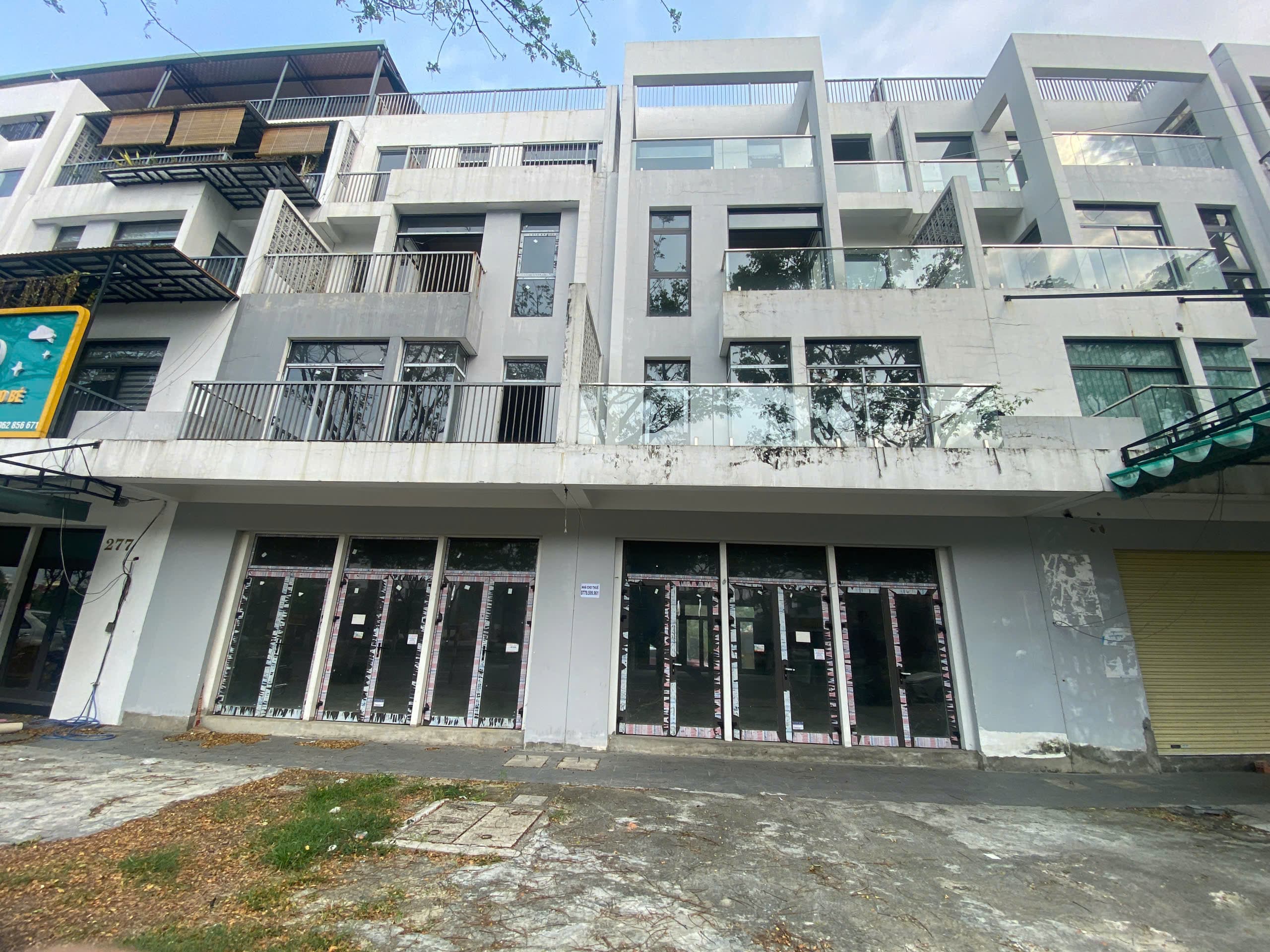 Nguyên căn 4 tầng hoàng thị loan 140m², có điện nước, phù hợp kinh doanh đa ngành