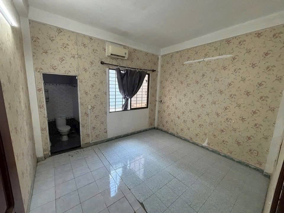Nhà 3 tầng rưỡi Hải phòng diện tích 63.0m² , phù hợp mở văn phòng và spa - Ảnh 2