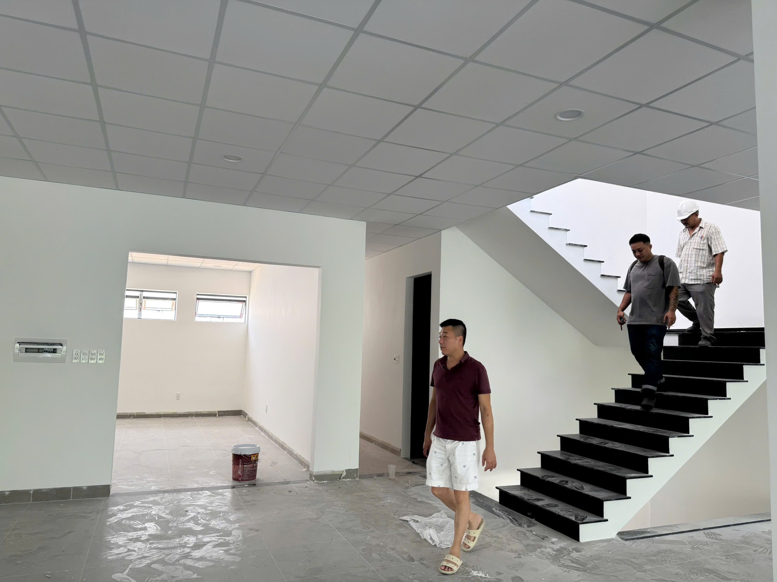 Nhà nguyên ăn hồ nghinh 2 tầng diện tích 250m2 tại Hồ Nghinh, phù hợp kinh doanh - Ảnh 2