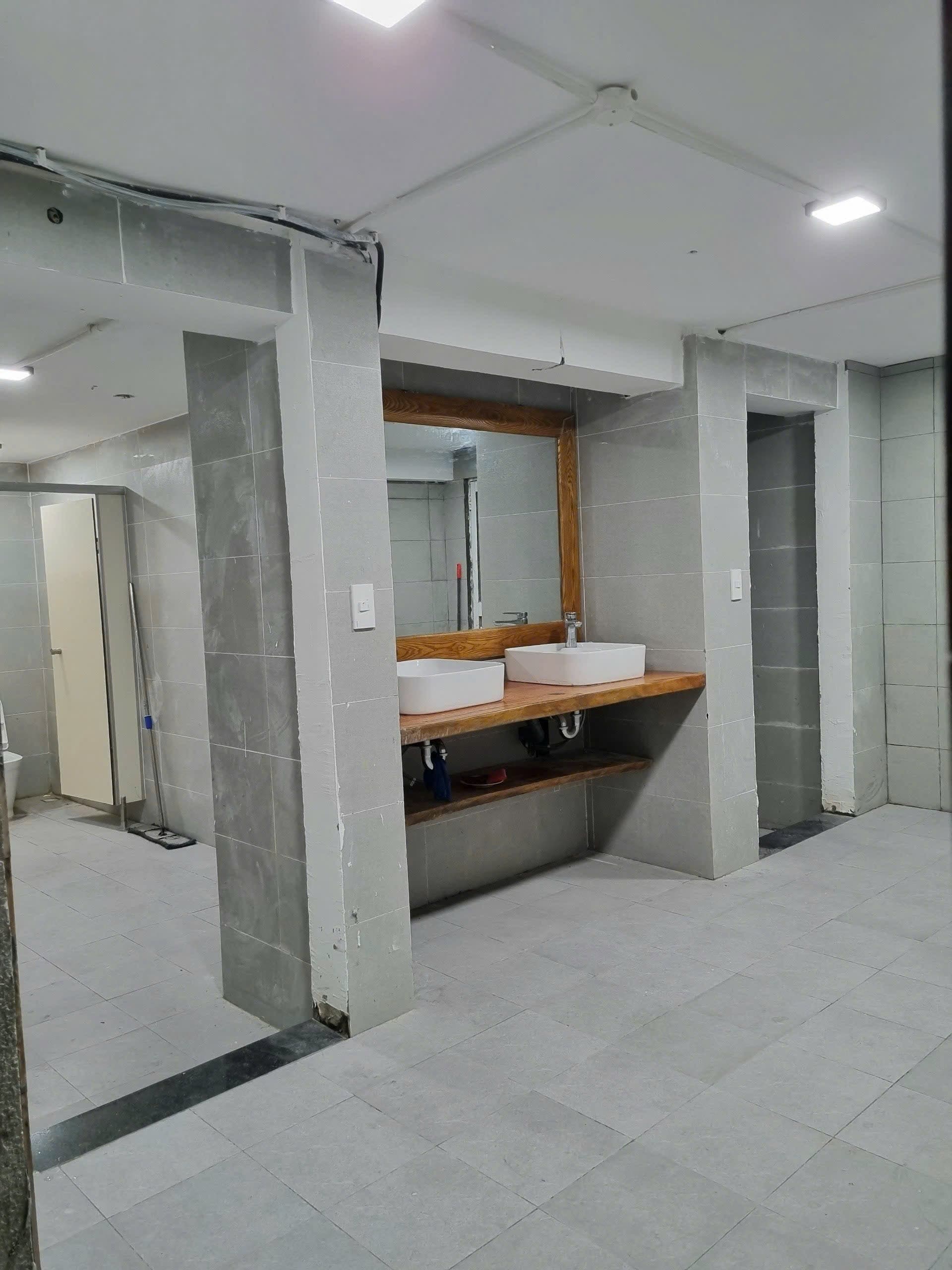 Mặt bằng kinh doanh 150m2 tại Thái Phiên, phù hợp cửa hàng và văn phòng