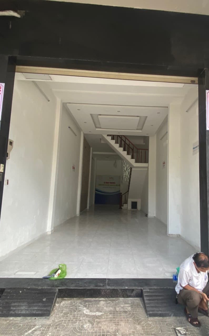 Nhà nguyên căn 3 tầng diện tích 67,2m² tại Điện Biên Phủ, phù hợp để ở và kinh doanh - Ảnh 4