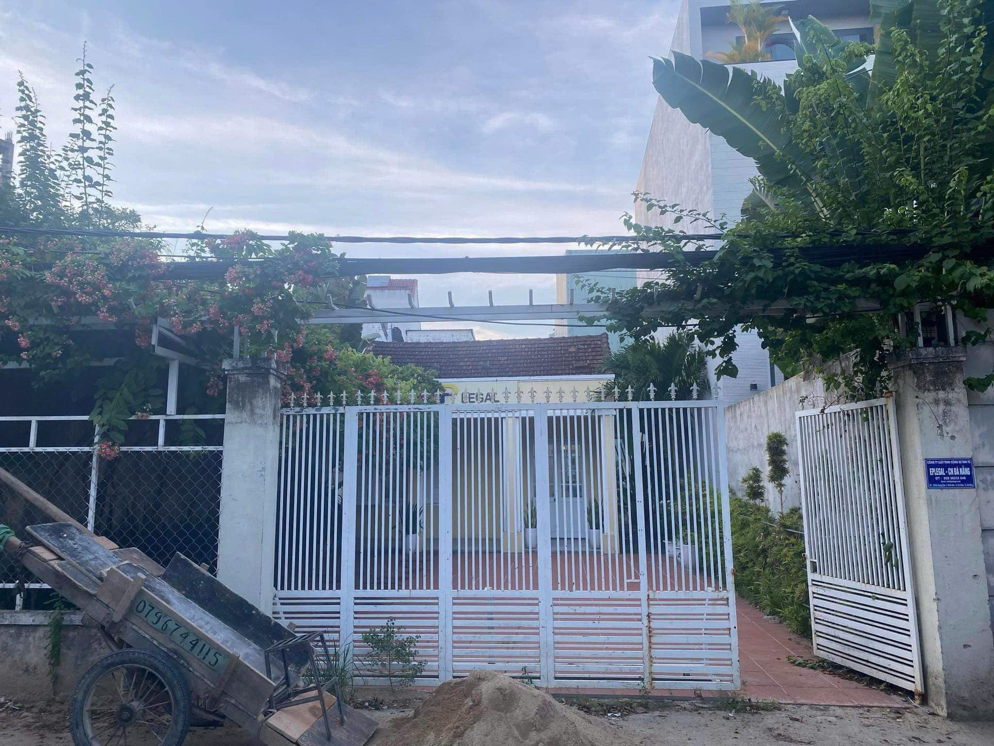 Nhà cấp 4 cho thuê tại Hoàng Diệu, diện tích 304m², kiệt ôtô 8m