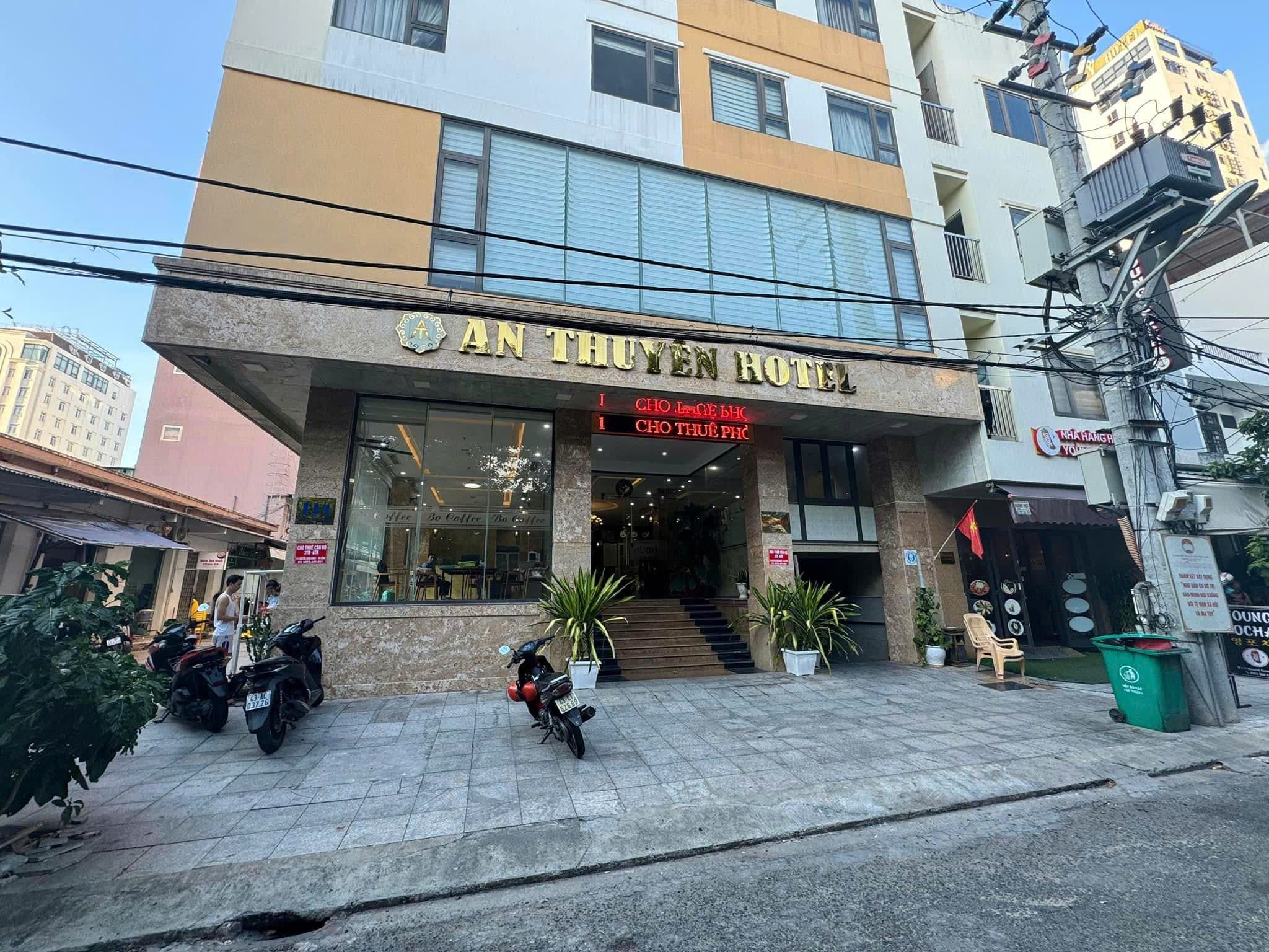 Mặt bằng kinh doanh 150m² 2 mặt tiền tại Nguyễn Xuân Khoát, phù hợp kinh doanh sạch