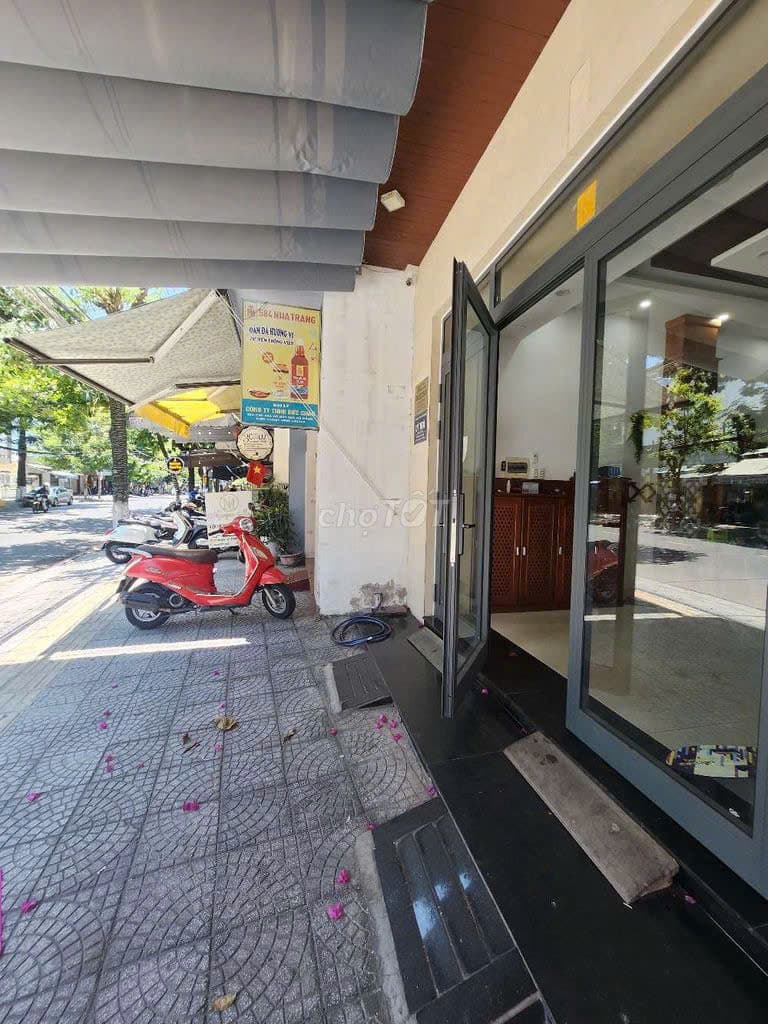 Nhà nguyên căn 4 tầng 100m² tại Hà Huy Tập, phù hợp kinh doanh và văn phòng - Ảnh 2