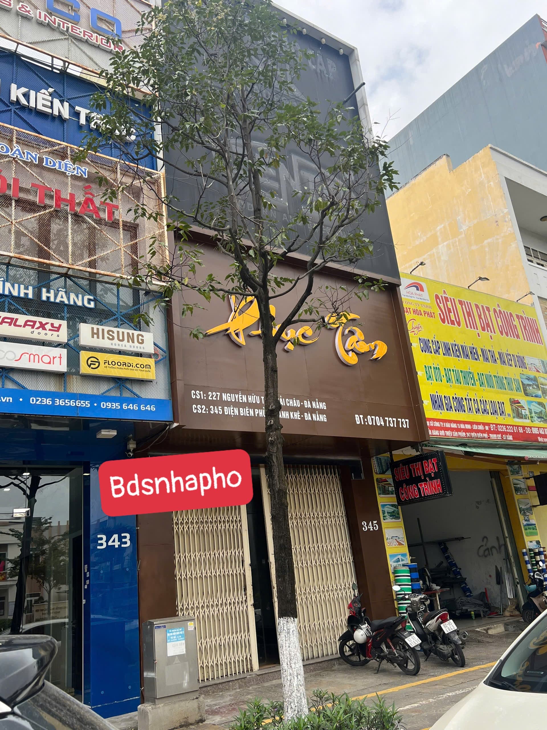 Nhà nguyên căn 3 tầng diện tích 80m², tầng 1 trống suốt phù hợp kinh doanh