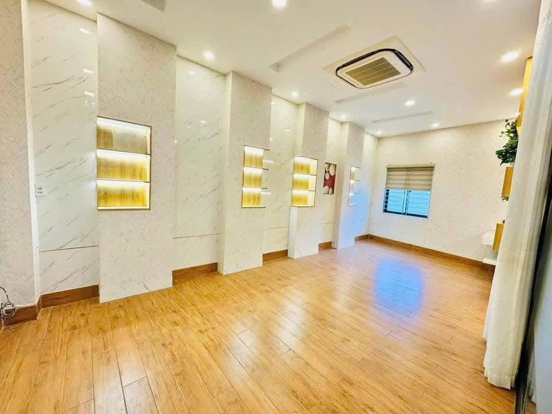 Nguyên căn 3 tầng đường Phan Thanh